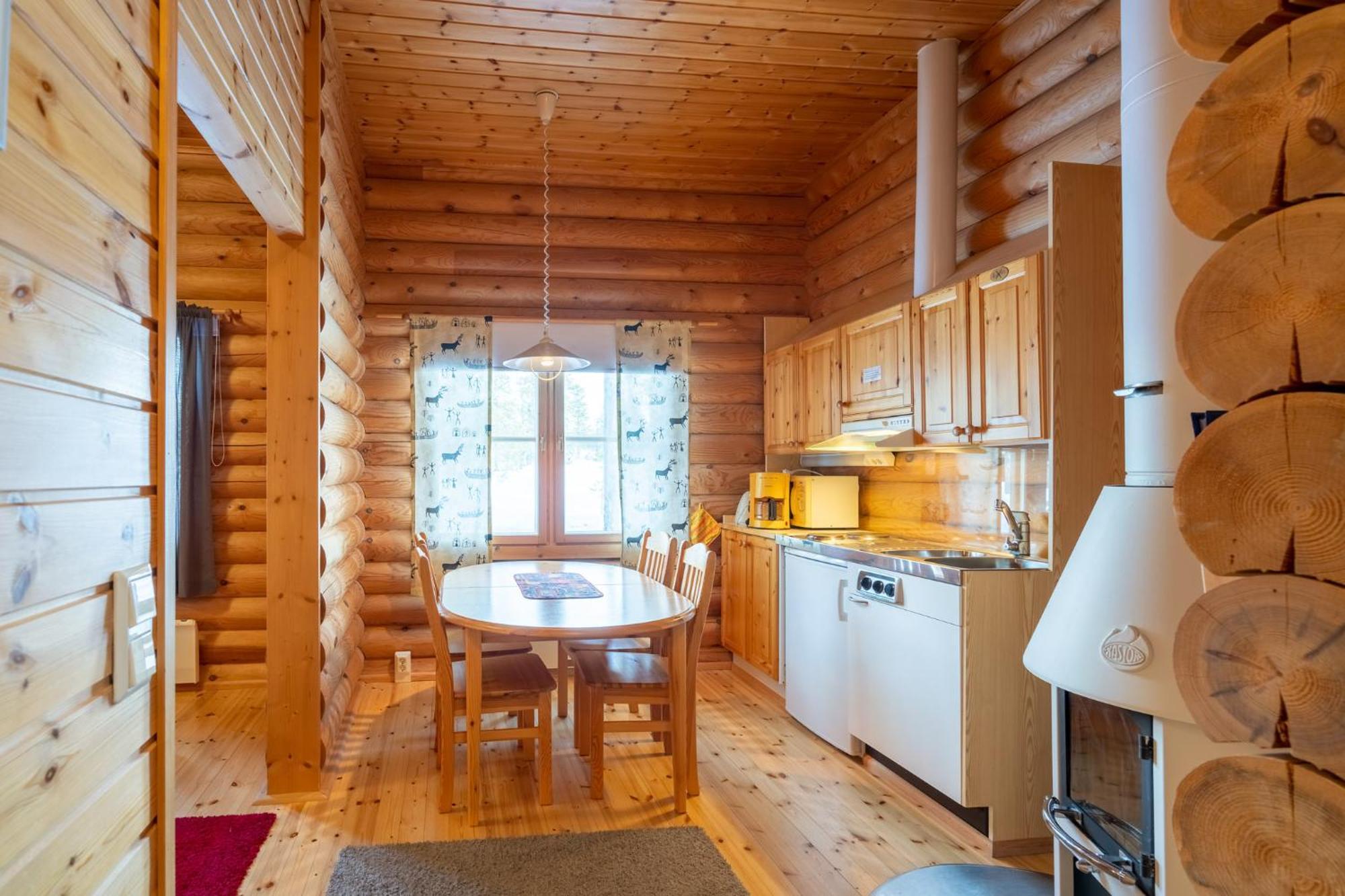 Fell Centre Kiilopaeae, Hotelli Niilanpaeae Saariselkä Zewnętrze zdjęcie