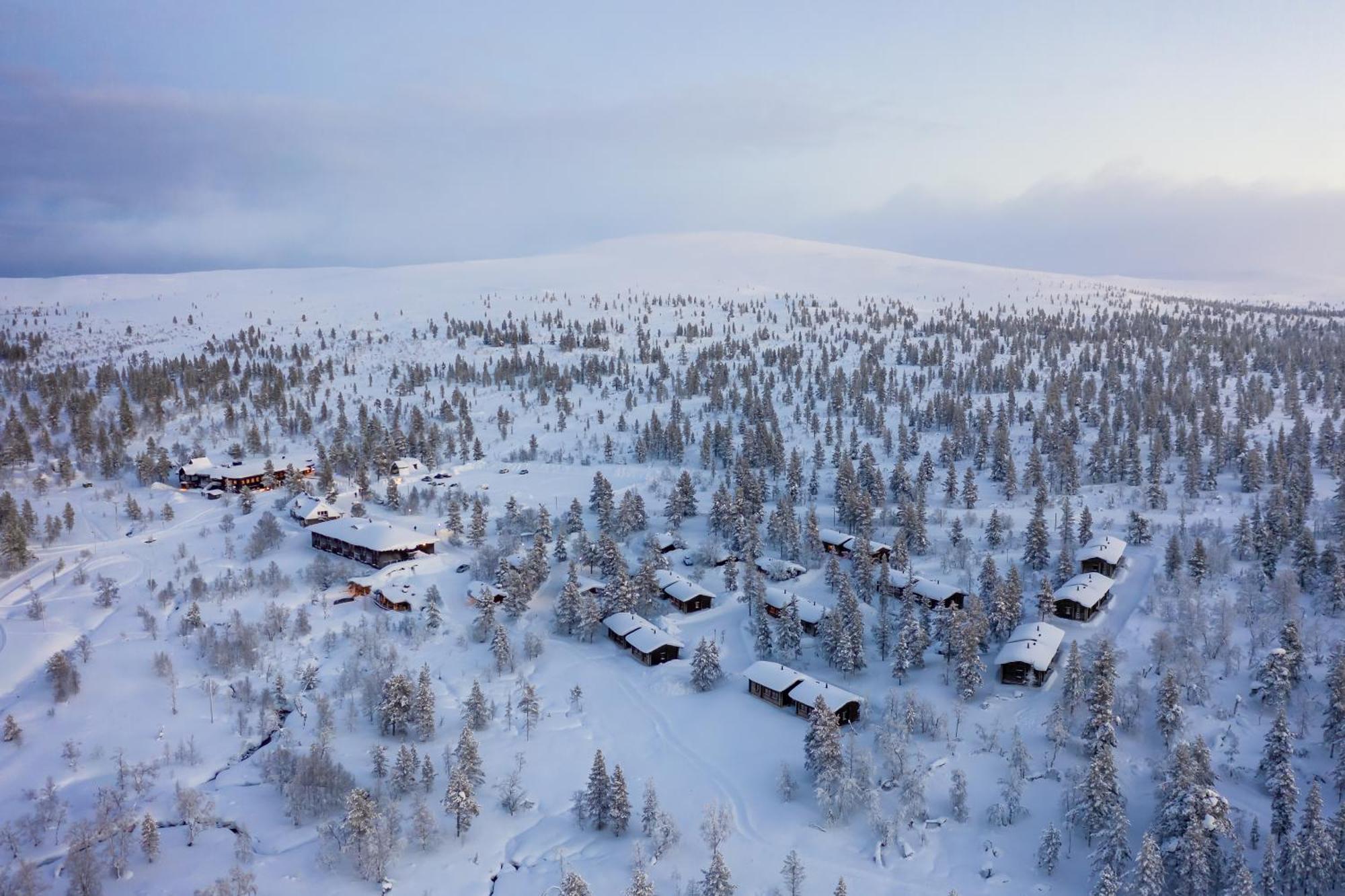 Fell Centre Kiilopaeae, Hotelli Niilanpaeae Saariselkä Zewnętrze zdjęcie