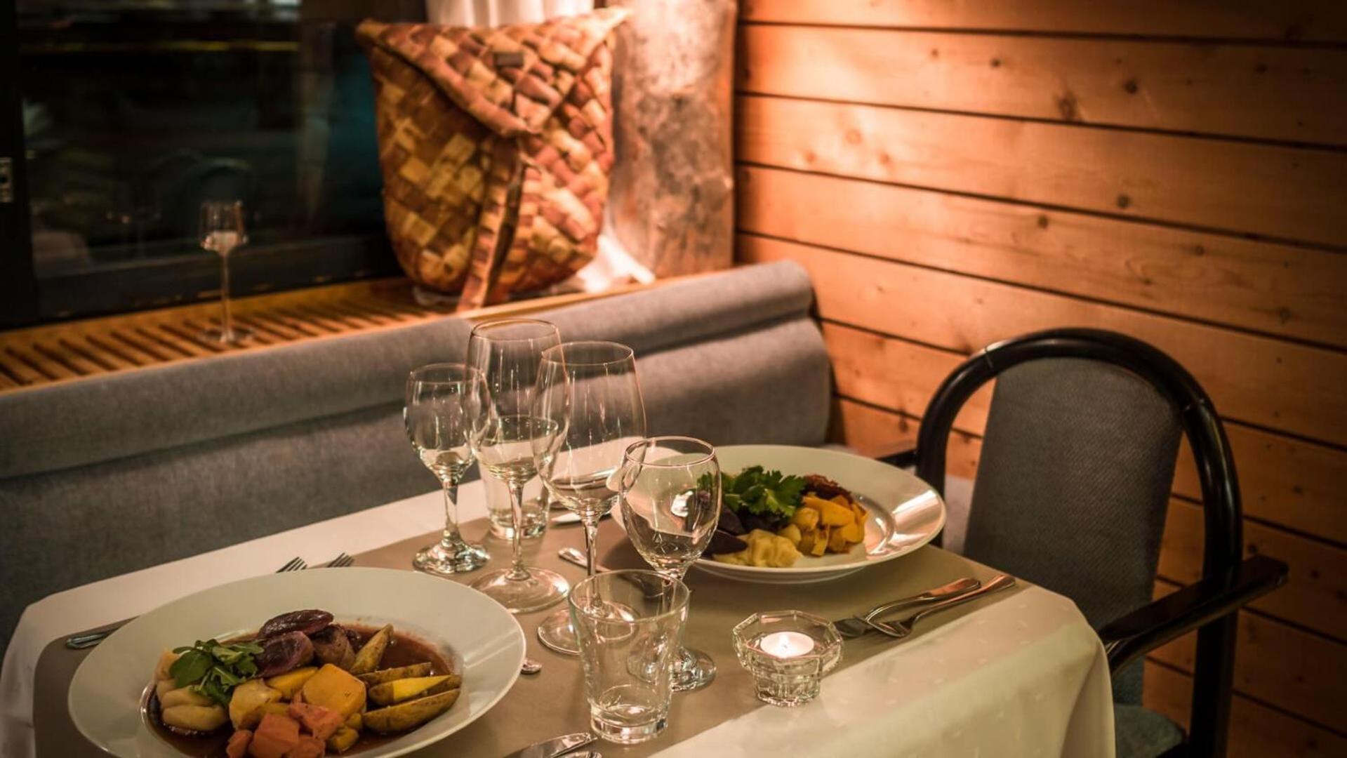 Fell Centre Kiilopaeae, Hotelli Niilanpaeae Saariselkä Zewnętrze zdjęcie