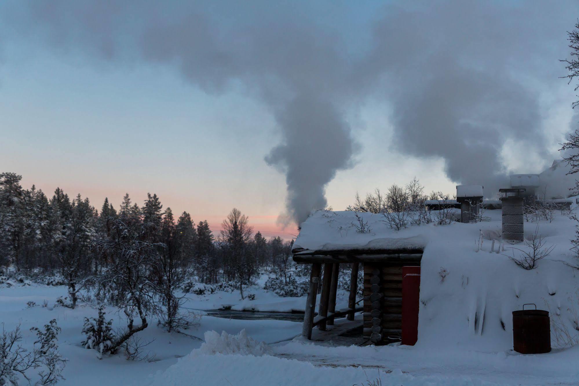Fell Centre Kiilopaeae, Hotelli Niilanpaeae Saariselkä Zewnętrze zdjęcie